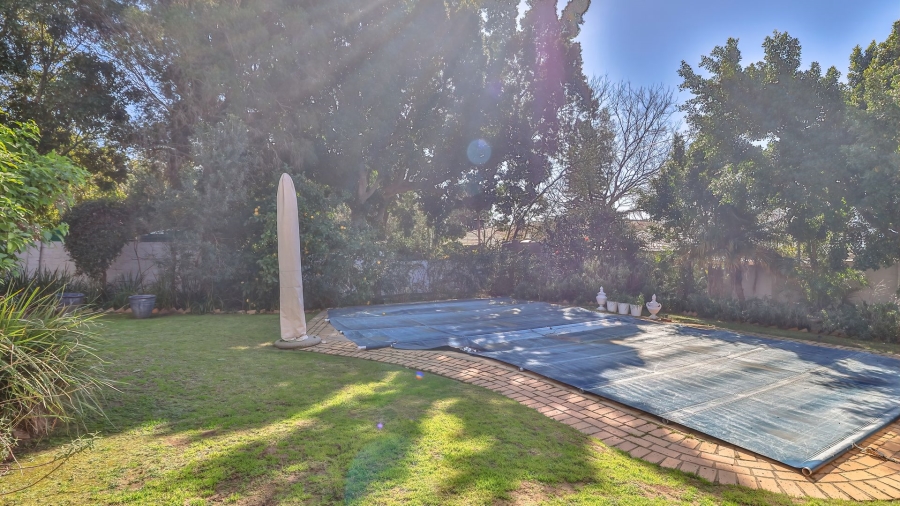 4 Bedroom Property for Sale in Groenvlei Western Cape